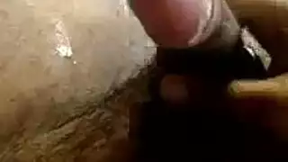فيتش معدن إباحي: ربط فتاة صغيرة لممارسة جنس عنيف