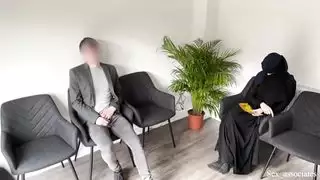 خيال غرفة الانتظار: فتح سروالي لمحجبة مغرية