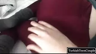 زي الأخت التركية الضيق يخفي رغبتها في فيلم إباحي مع الشاعر