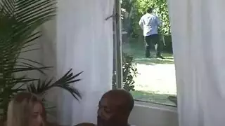 قبلات ساخنه حارة