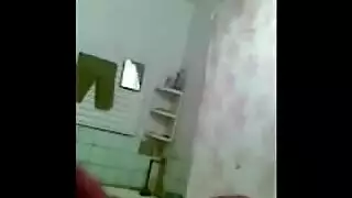 ينيك اختة عقاب علشان سرقت فلوس من محفظتة