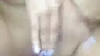 صديقات مع فوائد شرجية: جماع فندقي عشوائي