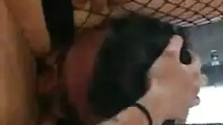 سمراء تأخذ جماع مهبلي قاس قبل شرج خشن