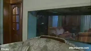جنس صعب مع سمراء رومانية نارية