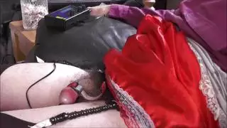 هزة جماع مصحوبة بالصراخ من الدفع الآلي
