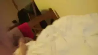 إباحية صريحة محلية الصنع: جنس شرجي قاسٍ مع فتاة معدمة