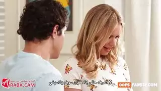 ربة منزل عاهرة تستعيد ثقتها بقضيب عميق