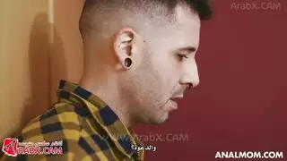 فيلم إباحي لخضوع الأم الناضجة شرجياً