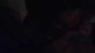 جلسة جنس فموي هاوية تبث عبر الإنترنت