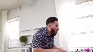 مراهقات لاتينيات يهيجن ويُطلين بالمني