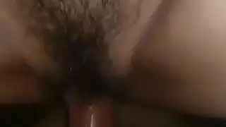 قضيب لي الوحشي يلقح العاهرة المتلهفة في ماراثون بورنو