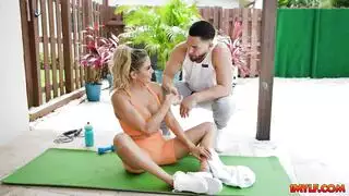 hardcore fuck: young girl experiences greatest orgasms