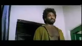 زوجة مفلس مع الشعر الداكن في الملابس الداخلية البيضاء مثير هو الحصول على الانصابة كما لم يحدث من قبل