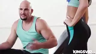 الطبيب النياك الطالبة الشقية نيك مترجم