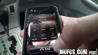 بانيك فيها وتقول لها ييييا شرموطة