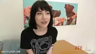 حمار كبير يحصل على ممارسة الجنس من الصعب
