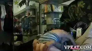مطلقة ويائسة لإشباع أعمق رغبات عميل جديد