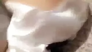 لايت امرأة سمراء الهواة تمتص الديك الجديد ويحصل على الحمار لعق