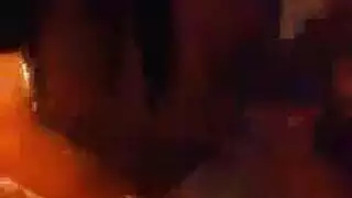 فيلم جنسي عابر للجنسين بأسلوب قديم: نشاط جنسي فموي وكلبي