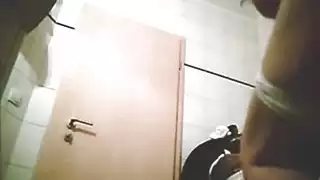 استمني على اختي