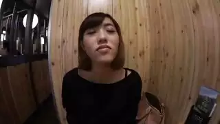 مبتدئ يظهر مهاراته الجنسيه ويحصل على مشروب كبير