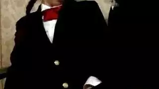 شقراء؟ لا هذا مشهد شرجي صريح لشقراء