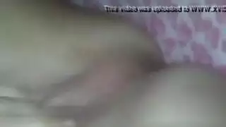 المراهقة سي مغطاة بالسائل المنوي بعد جنس جماعي