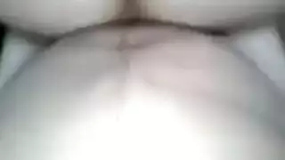 إباحي صريح: جمال لبناني شاحب يتلقى ضربات قاسية في مهبلها