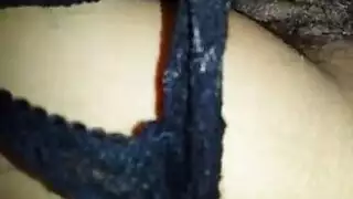 حوريات بدويات: جنس صحراوي خام وجماعي