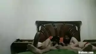 خيال إدخال مزدوج مع محجبات مقطع مصري إباحي