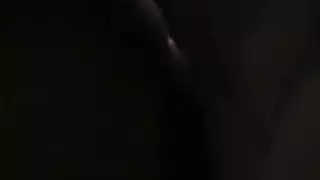 خيال المرأة الممتلئة في حشو شرجي وفرجي مزدوج