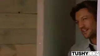 نكاح صديقتي الشهوانية بقضيب حبيبي في وضعية ممتعة