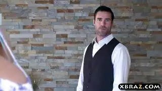 ابراهيم مع عشيقته