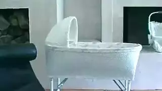 لعب مربية بكسي يقاطعه زوج وزوجة مثاران لجماع جماعي