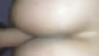لقاء عربي في الشارع: وضعية الكلب مع مغربية مملوءة