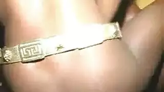 حب أسود خام: شاب هواة يركب وينيك صديقته الإيبوني