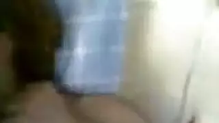 إباحي مصري: مص عميق وركوب عمود سميك في وقت واحد