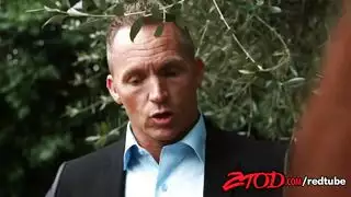هذه الفتاة المثارة تريد فقط فعل xxx وحشي