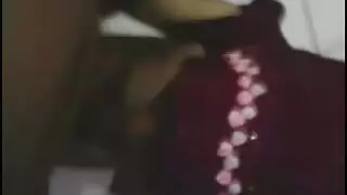 إباحية مجانية: المراهقة كاتي باركر تبلع المني بعد جنس فموي عميق
