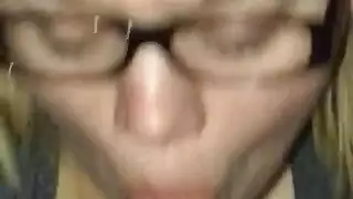 الحبيب السابق يعطي الشقراء قذف وجهي فوضوي