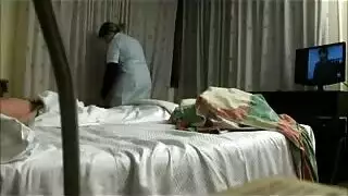 مغامرة إباحية جامحة لرجل سمين عجوز