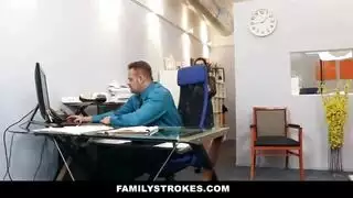 مقطع سكس مره مربربه شقراء نار مع صديق زوجها في غيابه
