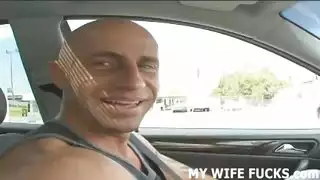تدليك قضيب مكثف وتجميع لقذف مني ضخم