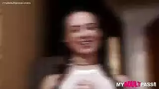 مراهقة تتوسل للمال، تحصل على بورن جبهي خشن