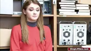 رجل الأمن ينيك سارقة وهية تصرخ وتبكي