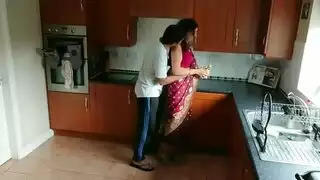 الاب الياباني يخون ابنه مع زوجتة