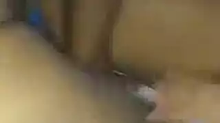 الحبيب يملأ مؤخرة نينا في مشهد شرجي صريح