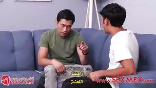 حفلة جنس محرم: الأخ يشارك أخته مع صديقه