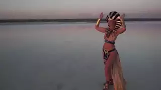 حارة القاهرة: مشي عادي يتحول إلى جنس علني