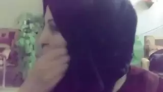 مص للقضيب وجنس إباحي قاس